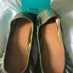Tieks Olive Size 13 EUC